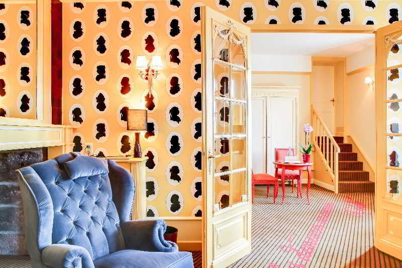 Hotel Chateau De Castel Novel - Les Collectionneurs Varetz Luaran gambar